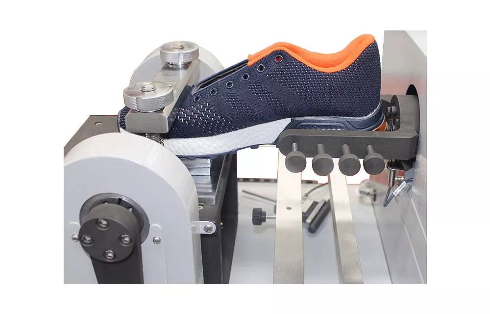 Shoe Torsional and Longitudinal Stiffness Tester (GT-7011-PAS)